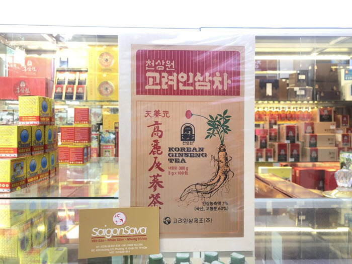 Trà hồng sâm Hàn Quốc hộp gỗ 100 gói – một trong những món quà tặng sang trọng, tốt nhất cho sức khỏe